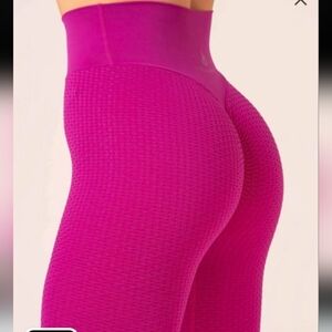 RYDERWEAR Honeycomb Scrunch Seamless Leggings Fushia Size medium